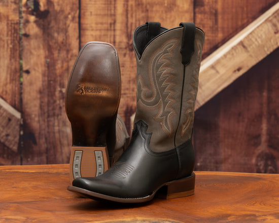 Mountain Filly™ Women's Boot In Black/Brown